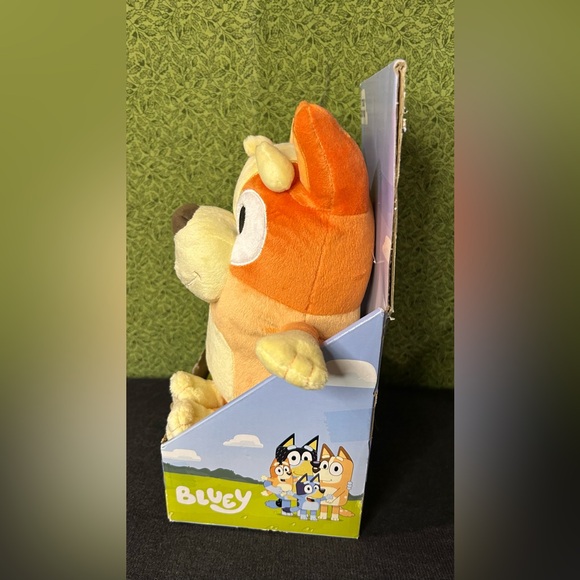 Bluey 12 inch Talking Bingo Stuffed Plush Dog - Picture 2 of 8